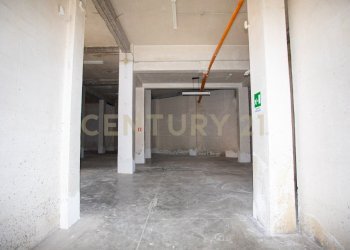 IMGL0723 - Laboratory Viale della Regione 5, Camporotondo Etneo - photo 8