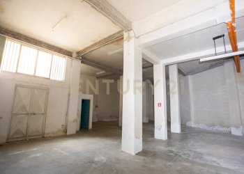 IMGL0725 - Laboratory Viale della Regione 5, Camporotondo Etneo - photo 9