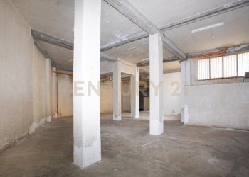 IMGL0733 - Laboratory Viale della Regione 5, Camporotondo Etneo - photo 12