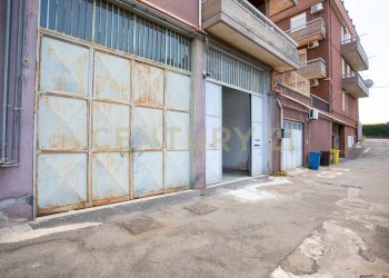 IMGL0776 - Laboratory Viale della Regione 5, Camporotondo Etneo - photo 28