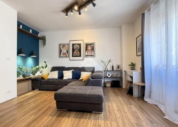 Three-room apartment Via Volta, Acqui Terme - photo 1