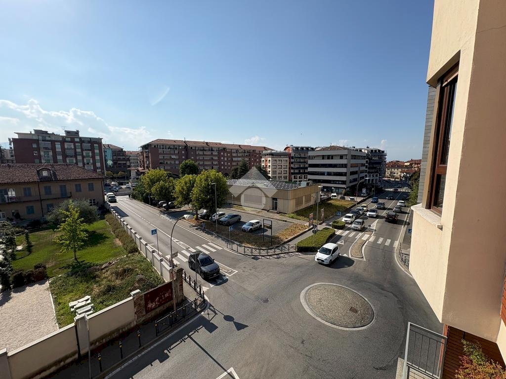 Two-room apartment Via Bagni, Saluzzo - photo 1