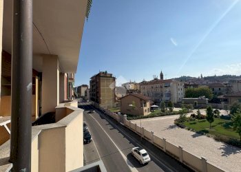 Two-room apartment Via Bagni, Saluzzo - photo 2