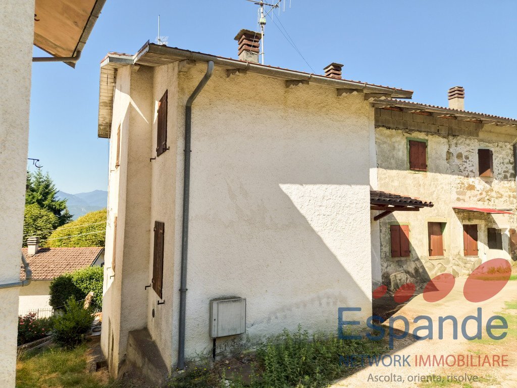 Portion of a house Camugnano - photo 1