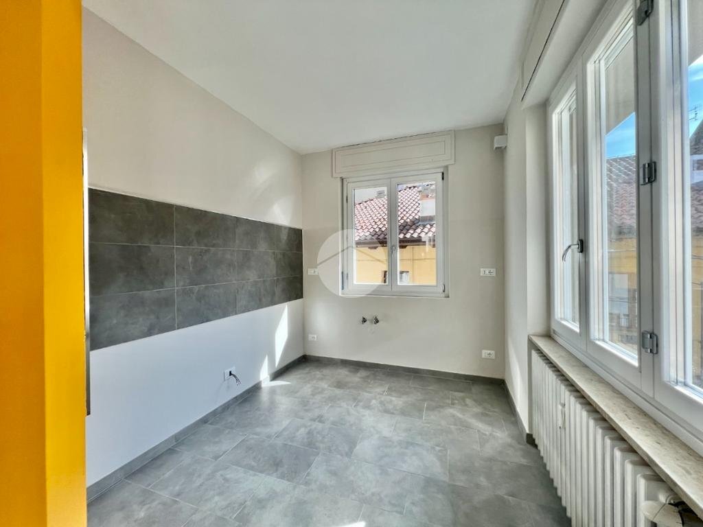 Two-room apartment Via roma, Lanzo Torinese - photo 3
