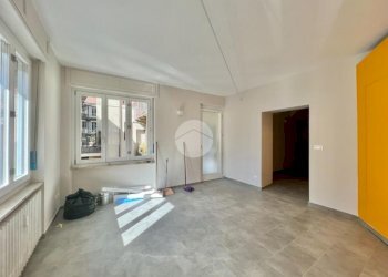 Two-room apartment Via roma, Lanzo Torinese - photo 6