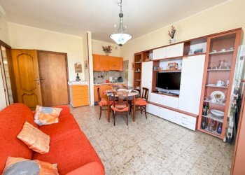 Bilocale Via civezza, San Lorenzo al Mare - foto 11
