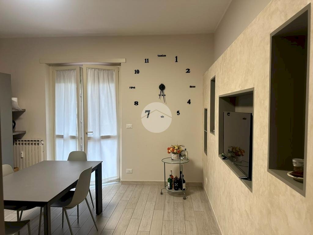 Three-room apartment Via Allende, Rivalta di Torino - photo 3