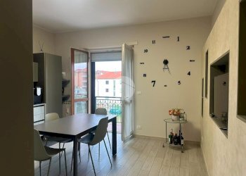 Three-room apartment Via Allende, Rivalta di Torino - photo 8