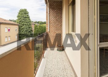 Three-room apartment VIA PIAVE, 155 
 Vignola, Vignola - photo 1