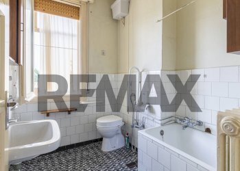 Three-room apartment VIA PIAVE, 155 
 Vignola, Vignola - photo 8