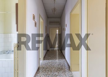 Three-room apartment VIA PIAVE, 155 
 Vignola, Vignola - photo 10