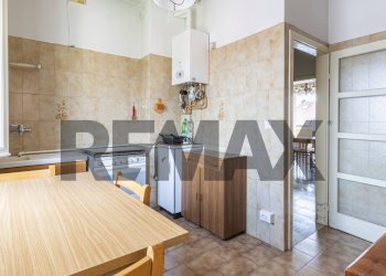 Three-room apartment VIA PIAVE, 155 
 Vignola, Vignola - photo 12