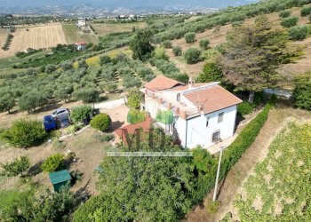 Foto 4 - Independent house Contrada Valle Santa Maria, Torano Nuovo - photo 4