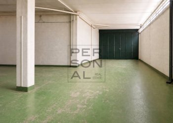 Foto 1 - Magazzino Via Fratelli Giovannelli, Rovereto - foto 1