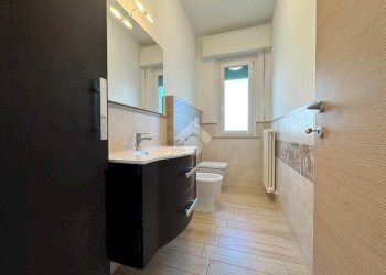 Four-room apartment Via della pace, Gabicce Mare - photo 8