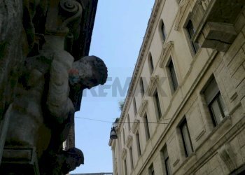 Edificio all\'aperto - Negozio Via Degli Omenoni
2, Milano - foto 5
