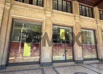 Edificio all\'aperto - Negozio Via Degli Omenoni
2, Milano - foto 8