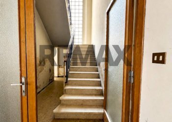Scale - Casa semi indipendente via circondario ponente
 
33, Lugo - foto 8