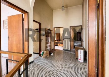 Hall / corridoio - Casa semi indipendente via circondario ponente
 
33, Lugo - foto 24