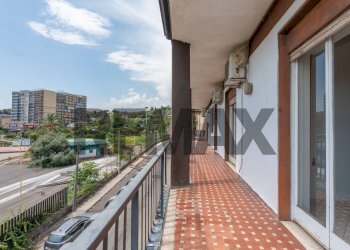 Balcone - Four-room apartment via Francesco lo Jacono
 
31, Sant'Agata Li Battiati - photo 18