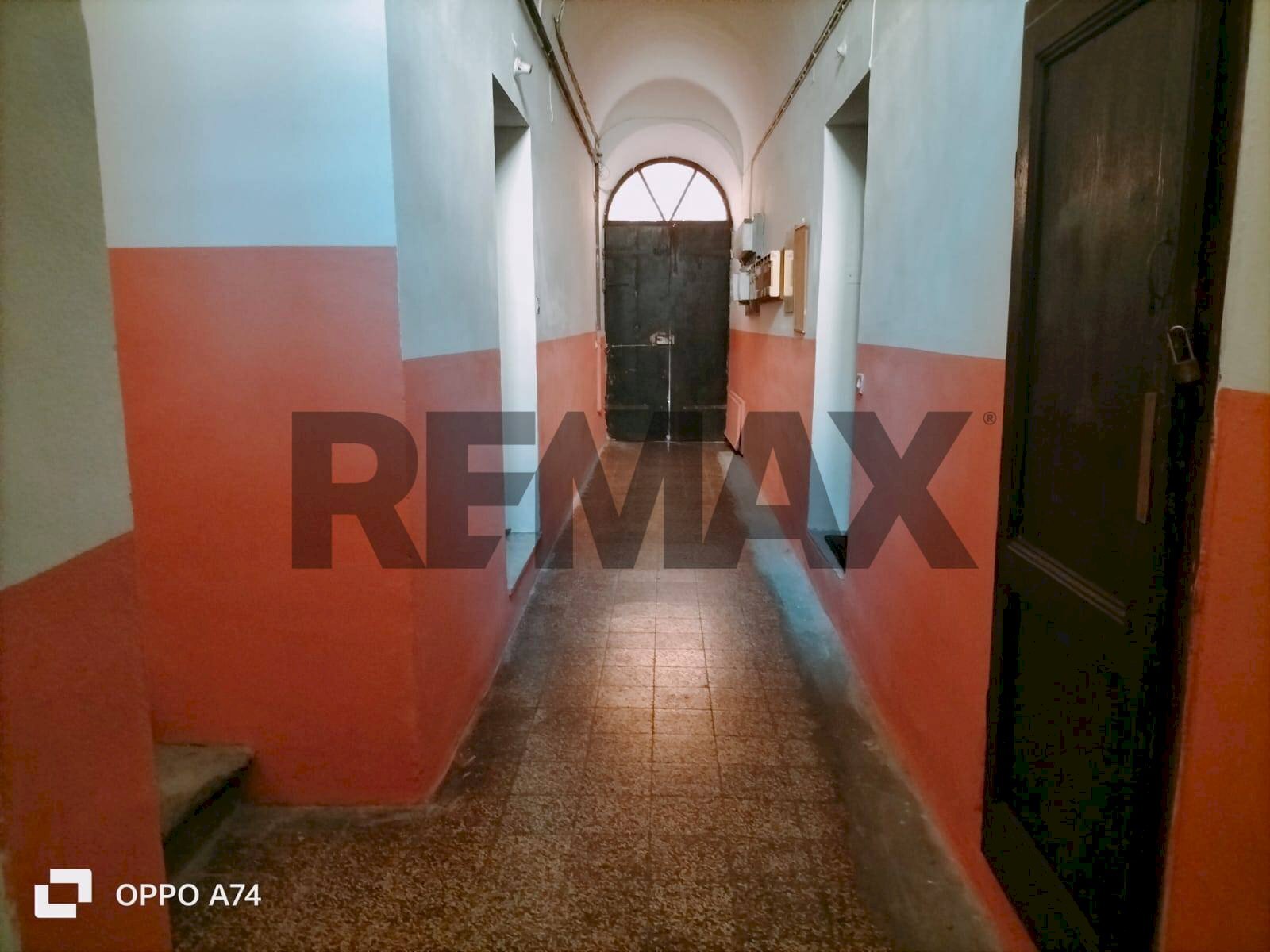 Hall / corridoio - Three-room apartment Via Giuseppe Garibaldi
47, Piombino - photo 2