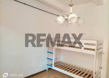 Camera / camera da letto - Three-room apartment Via Giuseppe Garibaldi
 
47, Piombino - photo 16