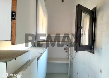 Bagno - Three-room apartment Via Giuseppe Garibaldi
 
47, Piombino - photo 18