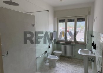 Bagno - Four-room apartment Via Tiziano Vecellio
 
6, Belluno - photo 24