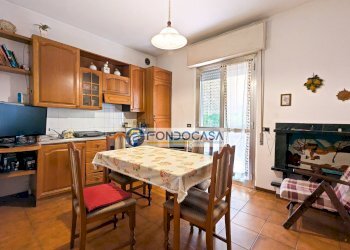 cucina abitabile - Villa Via Puliche, Massa - foto 13
