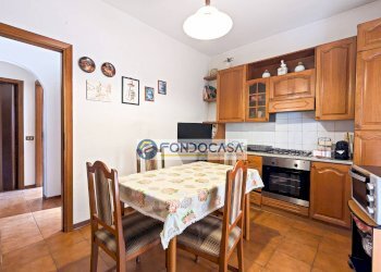cucina abitabile - Villa Via Puliche, Massa - foto 14