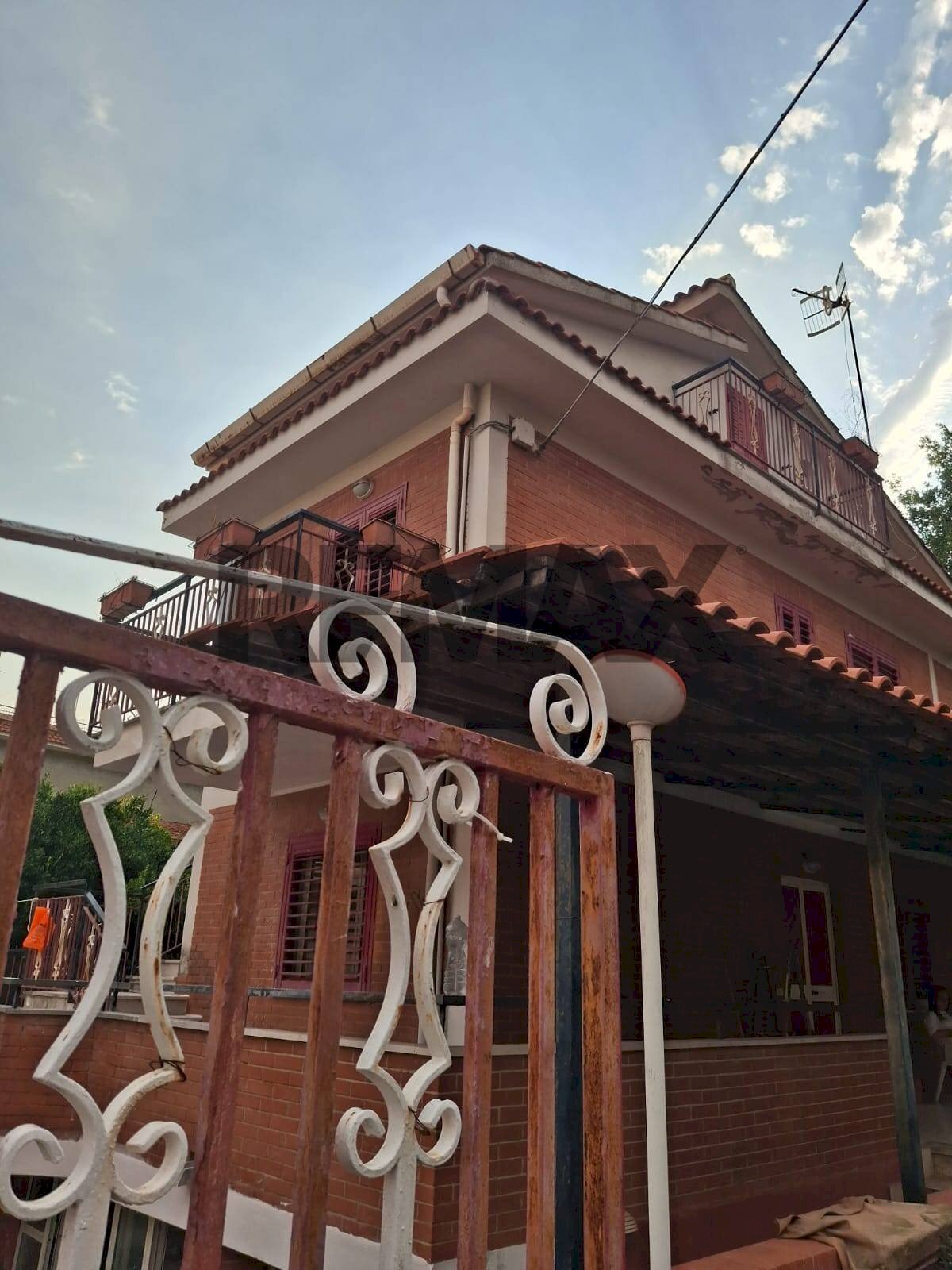 Edificio all\'aperto - Independent house via degli archi
 
14, Minturno - photo 1