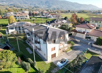Vista delle montagne - Apartment Borgata Costacurta
 
24, Cappella Maggiore - photo 63