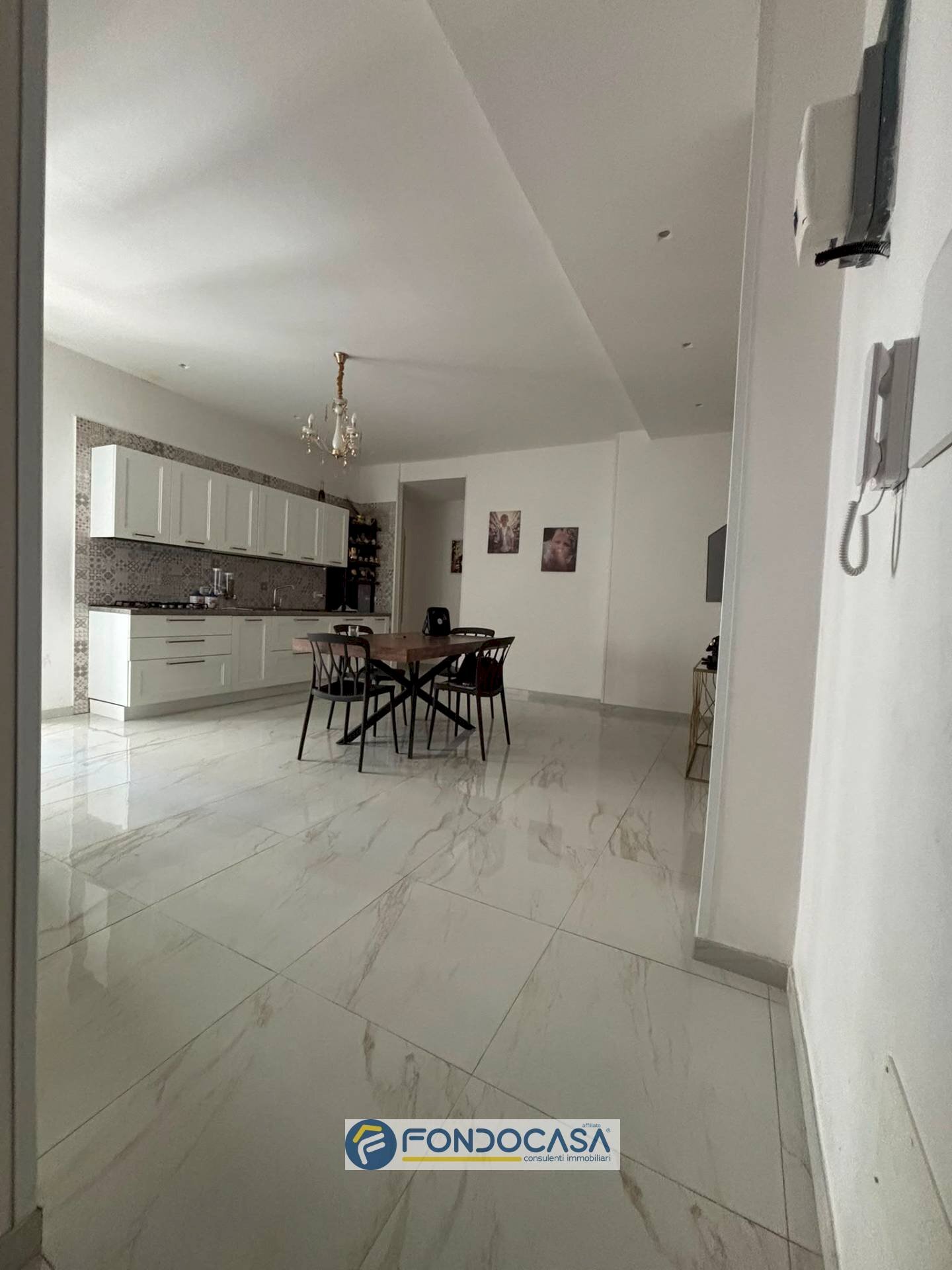 Foto 1 - Three-room apartment Via Rocco Galdieri, Salerno - photo 1