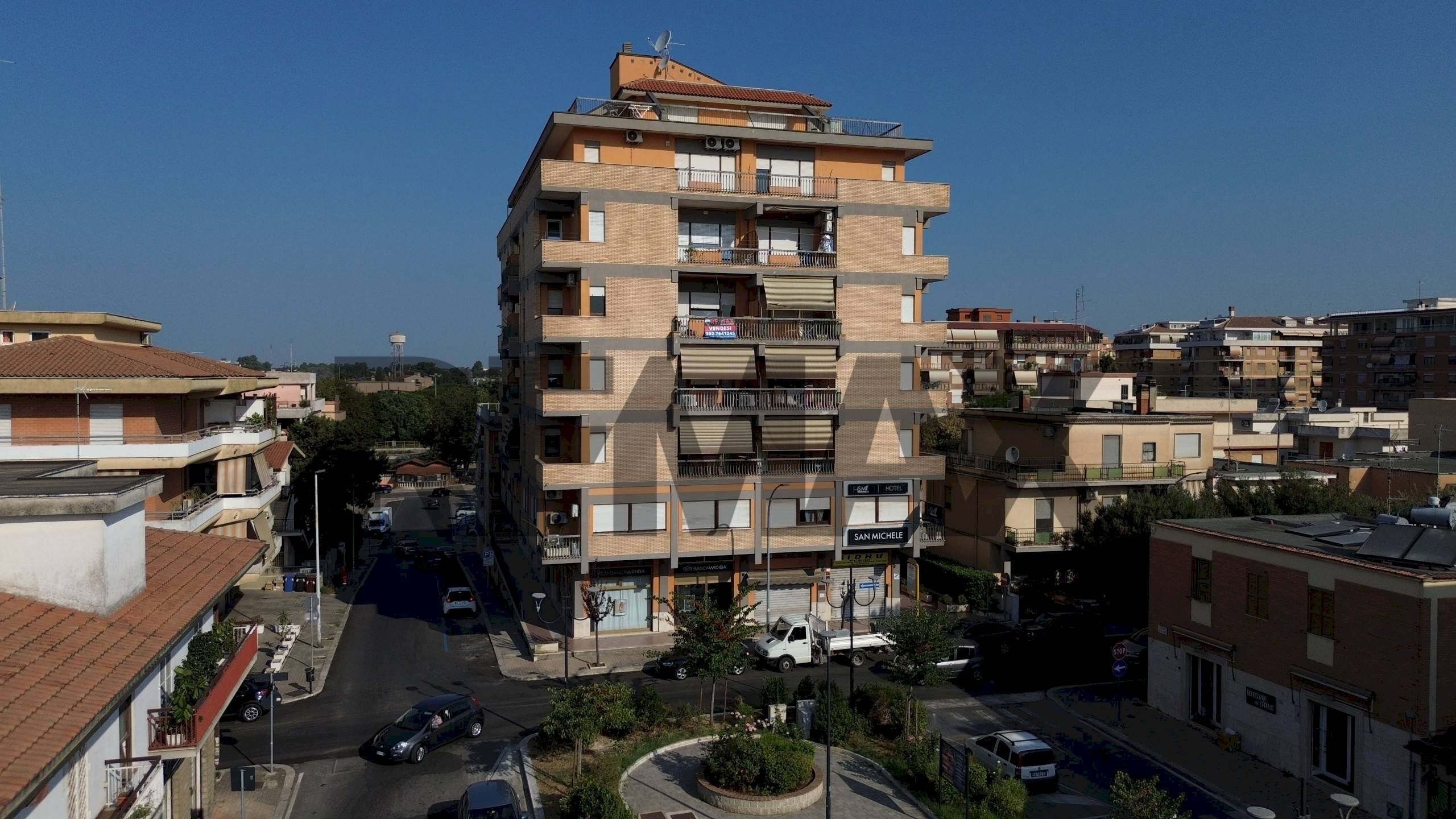 Edificio all\'aperto - Appartamento Via Delle Margherite
 
23, Aprilia - foto 1