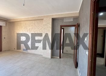 Stanza vuota - Appartamento Via Delle Margherite
 
23, Aprilia - foto 3