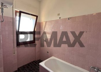 Bagno - Appartamento Via Delle Margherite
 
23, Aprilia - foto 19