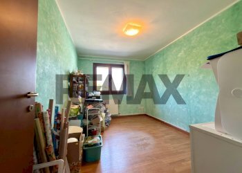Camera / camera da letto - Villa a Schiera via Primulacco
 
16, Reana del Rojale - foto 16