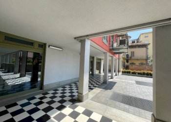 Facciata - Ufficio vicolo della Madonnetta, 1, Chieri - foto 15