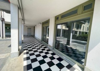 Facciata - Ufficio vicolo della Madonnetta, 1, Chieri - foto 16