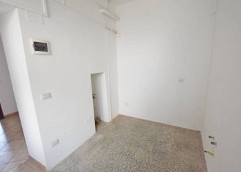 Cucina - Quadrilocale via Vittorio Veneto, 25, Mondovì - foto 8