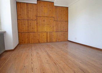 Camera da letto - Quadrilocale via Vittorio Veneto, 25, Mondovì - foto 12
