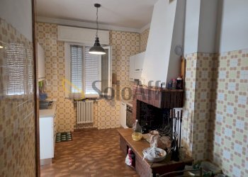 CUCINA - Trilocale Via Giovanni Boccaccio 26, Coriano - foto 2