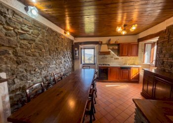 Gemini_Generated_Image_a3rtjfa3rtjfa3rt - Townhouse Via Garibaldi 2, Talamello - photo 19