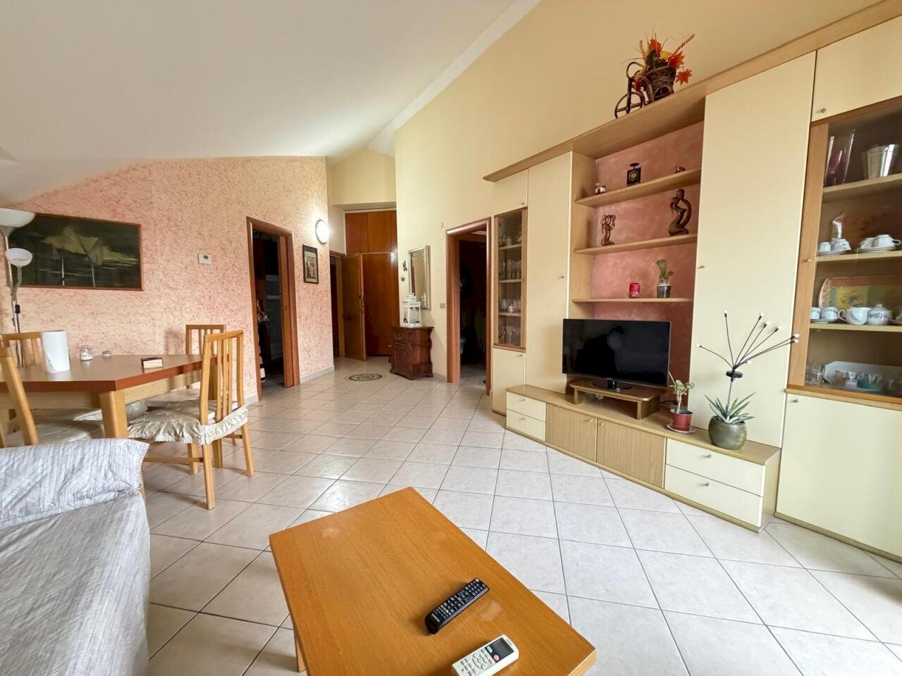 20260721_082054000_iOS 1 - Quadrilocale Viale Maiella 23, Francavilla al Mare - foto 3