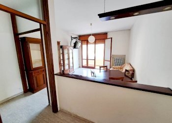 soggiorno - Four-room apartment Via Domenico Baroni, Rovigo - photo 3