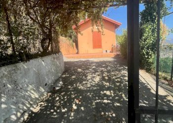 Casa indipendente Camporosso - foto 1