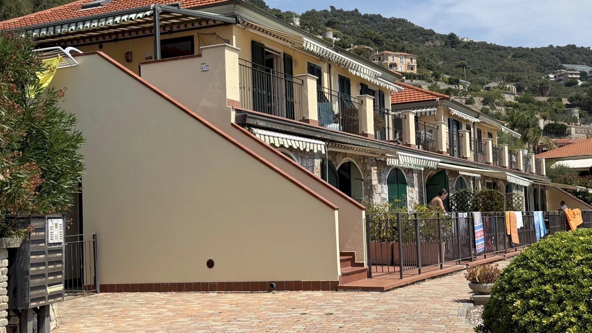 Terraced Villa Via Salvador Allende, Cipressa - photo 2