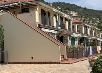 Terraced Villa Via Salvador Allende, Cipressa - photo 2