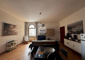 Three-room apartment Piazza Beppe Manfredi, Fossano - photo 1
